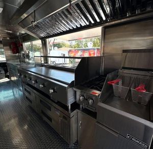 Remorque de restauration rapide mobile commerciale entièrement équipée, très demandée, prête pour livraison mondiale aujourd'hui. Achetez un camion de restauration rapide aux États-Unis. - Product Image 2