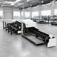 Machine de découpe laser à fibre 12000W robuste à 3 mandrins, avec système de déchargement sur chenilles 360mm 550mm et biseautage à 45 degrés