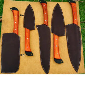Ensemble de couteaux de chef professionnels Burraq en acier au carbone, 5 pièces, couteaux de cuisine faits à la main, manche en bois, écologiques, compatibles lave-vaisselle - Product Image 5