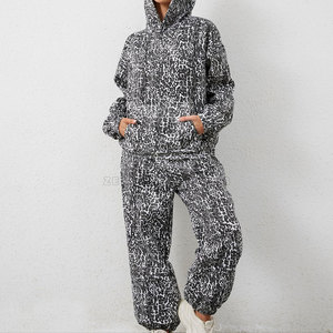 Survêtements d'hiver légers à capuche grande taille pour femmes-Vêtements de mode 100% coton personnalisables - Product Image 5