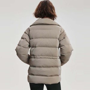 Vente en gros de doudounes d'hiver pour femmes manteaux chauds et légers avec isolation de qualité supérieure par temps froid - Product Image 4