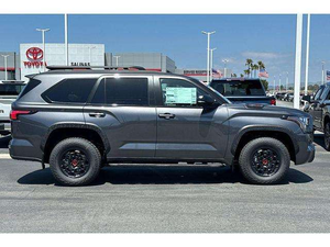 Sequoia TRD Road Black Hybrid 4.1-6L 10KM V6 16V 5 places Transmission Automatique Turbo Cuir Gauche R21 d'occasion 2023 - Product Image 3