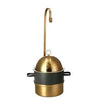 Dernier design de récipient à couvercle suspendu en acier inoxydable, très décoratif, pour le stockage d'aliments/chapati, à bas prix.