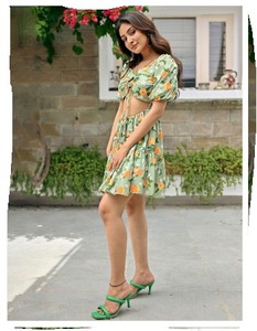 ชุดเดรสพิมพ์ลายดอกไม้สำหรับผู้หญิงชุดเดรสฮันนีมูนงานแต่งงานแบบมีสไตล์สำหรับผู้หญิงจากร้านอินเดีย - Product Image 3