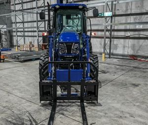 Tracteur Lovol TB504 d'occasion fiable, 50 CV, 4 roues motrices, machine agricole avec moteur diesel à faible consommation de carburant, système hydraulique robuste - Product Image 1