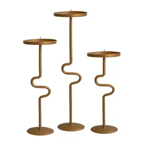 ชุดที่ใส่เทียนคริสต์มาสทำจากโลหะขนาดเล็กสีทอง3ชิ้น - Product Image 6