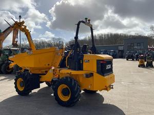 รถตักล้อยาง JCB 1T-2 ไฮทิป ดัมพ์เปอร์ แบคโฮ ลอร์เดอร์  ขับเคลื่อน 4 ล้อ เครื่องยนต์ขนาดเล็ก รถพ่วงดัมพ์ - Product Image 1