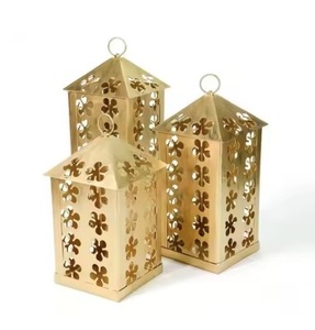 Elegant <b>Metal</b> <b>Lantern</b> With Powder Coated Finished Perfect For Home Decoration Weddings & Outdoor Celebrations Hot Selling - Product Image 6