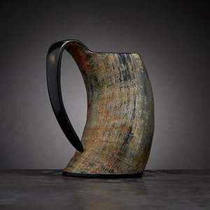 Tasses en corne artisanales inspirées de la culture viking, des fêtes et des célébrations, des événements à thème, présentoir de bar - Product Image 4