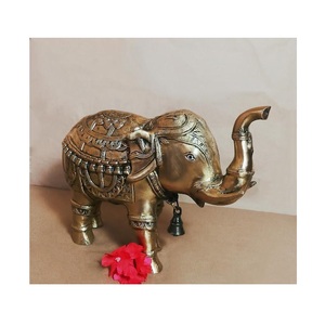 ประติมากรรมโลหะทองเหลืองของช่างฝีมือเป็นแรงบันดาลใจให้เกิดความสงบและการอุทิศตนผ่านรูปแบบสัญลักษณ์อันศักดิ์สิทธิ์สีทองที่ประดิษฐ์ขึ้นอย่างเชี่ยวชาญ - Product Image 3