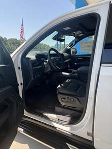 Chevrolet Tahoe LT Usado 2025 - Product Image 4