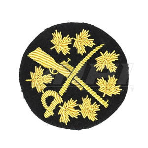 Écusson décoratif en broderie bouillon pour blazer, épinglette élégante pour veste de club scolaire, décoration brodée pour veste - Product Image 2