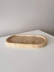 Plateau élégant en marbre travertin, pierre naturelle, surface lisse, plateau de service décoratif pour intérieurs modernes - Product Image 6