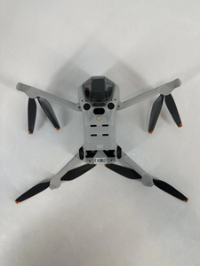 DJI Mini 4 Pro Fly More Combo (DJI RC 2) Detección de Obstáculos Omnidireccional, Seguimiento Activo de 10 km, 360 para Principiantes, 4K UHD - Product Image 4