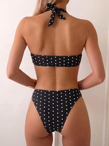 Ensemble de bikini push-up noir uni pour femme avec détail anneau métallique, maillot de bain deux pièces avec short - Product Image 4