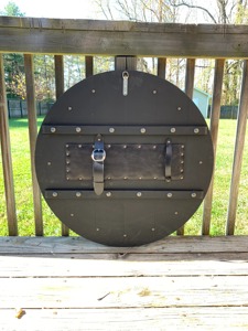 Sunlight Battleworn Shield DIY Cosplay/Display Decoración de pared medieval Regalo para padre Personalizable OEM Soporte Cuchillos Fabricante - Product Image 6