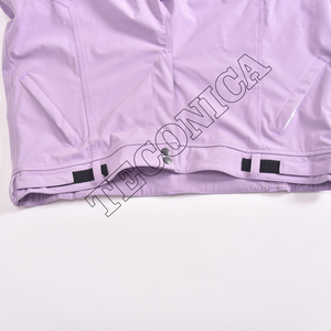 Pantalones de nieve impermeables morados aislados más vendidos al por mayor con parte inferior elástica y polainas para botas - Product Image 3