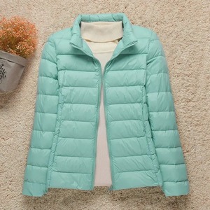 Femmes hiver chaud mi-long mince à capuche fermeture éclair Parkas à manches longues rembourré bouffée veste couleur unie fait peau de mouton coton - Product Image 5