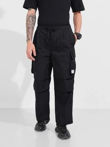 Pantalon cargo pour homme, choix idéal pour les hommes à la recherche d'un bas de vêtement pratique, confortable et élégant pour un usage quotidien - Product Image 6