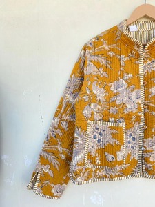 เสื้อโค้ทลำลองสำหรับผู้หญิงสำหรับฤดูหนาว พร้อมลายพิมพ์บล็อกด้วยมือ แจ็คเก็ตผ้าควิลท์ ทำด้วยมือ ผ้าสำหรับผู้หญิง เทคนิคการซักแบบวินเทจ สไตล์ใหม่ - Product Image 2