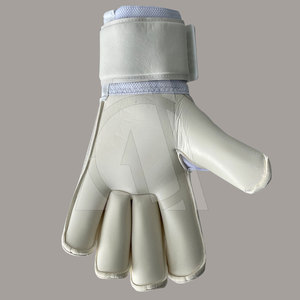 Top-Rated Premium Quality Youth Football Gloves for Goalkeepers Adjustable Wrist <b>Strap</b> Waterproof Custom Logo Breathable Leather - Product Image 4