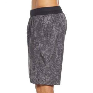 Short de sport OEM pour hommes avec poches Séchage rapide Respirant Vêtements d'extérieur Workout Polyester Sublimation Jogging Shorts - Product Image 4