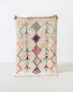 Zick Zack – tapis en laine avec impression 3D douce, Design marocain noué à la main, vente en gros pour salons modernes - Product Image 1