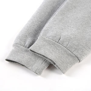 Style classique avec poignets côtelés pour un ajustement plus serré aux chevilles, conçu pour un confort maximal lors de la tenue décontractée ou de l'exercice physique. - Product Image 2