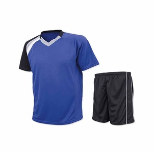 Uniforme d'entraînement de football respirant à manches courtes de haute qualité avec design personnalisé, nom et logo d'équipe sur mesure - Product Image 1