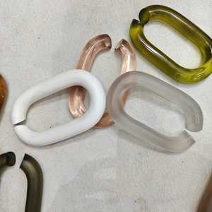 Chaîne en résine transparente et colorée pour décoration murale, maillons de chaîne tendance, belles chaînes colorées amovibles pour le Nouvel An - Product Image 2