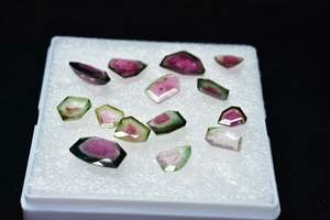 100 Uds. Piedra de turmalina bicolor sandía corte de forma elegante 100% cuarzo genuino Natural certificado piedras preciosas sueltas a granel para - Product Image 2