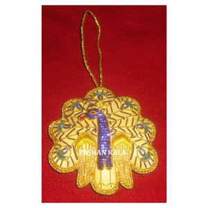 Diseño Único en Forma de Pavo Real, Bordado a Mano con Hilo Dorado y Cuentas, para Decorar el Hogar y Regalos de Acción de Gracias - Product Image 1