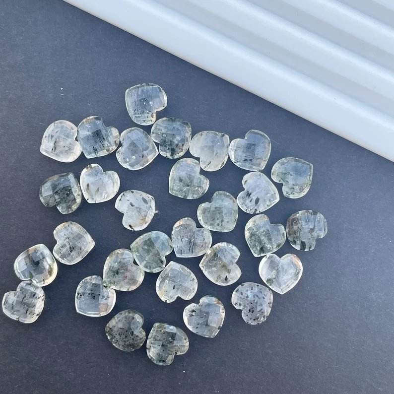 เช่นเดียวกับภาพ