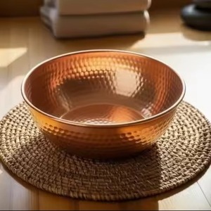 Nouveauté Design élégant Bol de service en cuivre fait à la main durable et écologique pour les accessoires de cuisine - Product Image 6