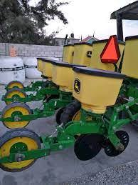 Planteur de semoir de maïs durable et rentable équipé d'une nouvelle pompe à moteur à engrenages à vide ventes garanties pour une ferme à usage domestique - Product Image 3