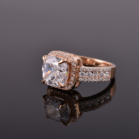 Bague de fiançailles en or rose 18 carats ronde taille brillante diamant CZ bijoux de mode ensemble de bagues de fiançailles de mariage à bas prix