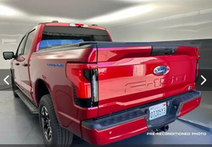 2023 F o r d Lightning XLT Convertible Pickup Manual Caja de cambios automática Combustible diésel R20 Tamaño del neumático Asientos de cuero Trasero Oscuro - Product Image 4