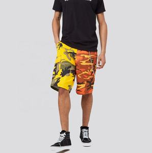 Short de compression de gymnastique au design sportif pour homme Short de gymnastique et de course respirant à coupe ample avec motif solide - Product Image 2