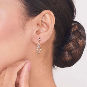 Pendientes de moda con diseño de hoja, gotas brillantes y diamantes colgantes - Product Image 2