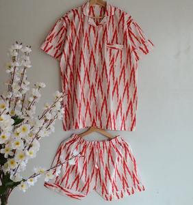 Conjunto de pijamas de algodón puro, ropa de dormir suave con correa de espagueti para el verano, ropa de salón de dama de honor o PJ's - Product Image 2