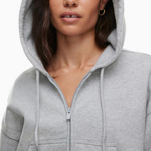 Haute qualité conception personnalisée femmes gris 100% coton fermeture éclair recadrée à capuche et ensemble court à vendre en bas quantité minimale de commande - Product Image 2