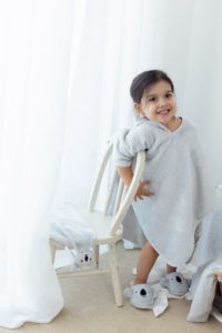 Pyjama à capuche pour enfants en flanelle thermique teinte et imprimée, 100% polyester, printemps - Product Image 3
