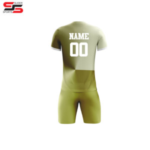 Vente en gros uniformes de football avec traitement antimicrobien uniformes de football personnalisés avec logos brodés - Product Image 6
