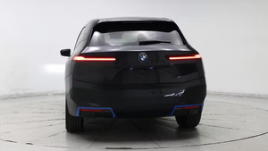 Clean used 2024 B M W iX xDrive50 - Product Image 6