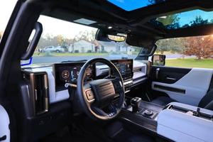 2022 G H EV AWD Doble Tracción Batería de Litio Neumáticos R18 Asientos de Cuero Techo Solar Panorámico - Product Image 4