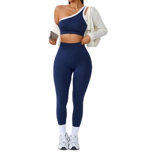 Elegante conjunto deportivo de 2 piezas para mujer, bra deportivo sin costuras con hombros descubiertos y pantalones ajustados, ideal para yoga, gimnasio, fitness y entrenamiento. - Product Image 3