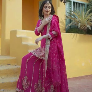 Diseñador 2025 Chinon Silk Top Sharara Suit Dress Beautiful Pakistani Wedding Wear Salwar Kameez para fiestas de verano - Product Image 1