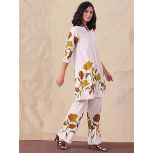 DEEBACO Women's Cotton White Floral Co-ord Set <b>Split</b> Neck Long Tunic With Ankle <b>Trouser</b> Summer Spring Casual Western Wear Outfit - Product Image 3