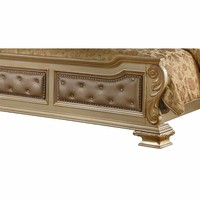 Cadre de lit traditionnel de luxe royal avec tête de lit moelleuse en bois de mahogany massif sculpté à la main, tailles personnalisables pour une utilisation en chambre à coucher intérieure