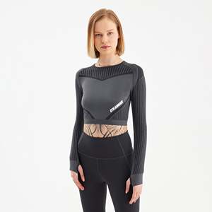 Top Corto Negro Super Seamless para Fitness, Ropa Cómoda - Product Image 1